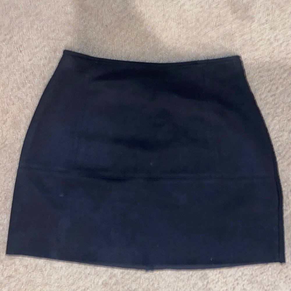 Kendall and Kylie Black Suede Skirt from PacSun with Rose Gold Zipper